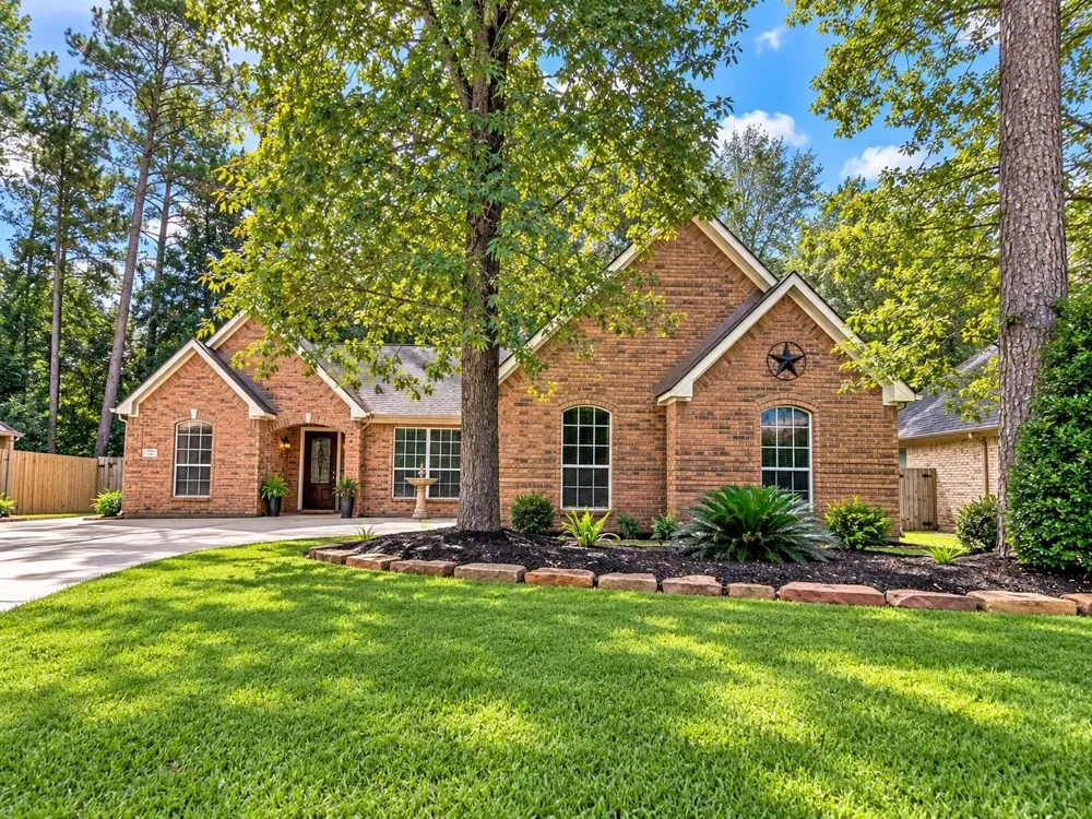 646 Spring Forest Drive Conroe, TX 77302