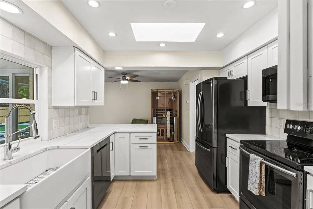 2923 CONCORD STREET Sarasota, FL 34231
