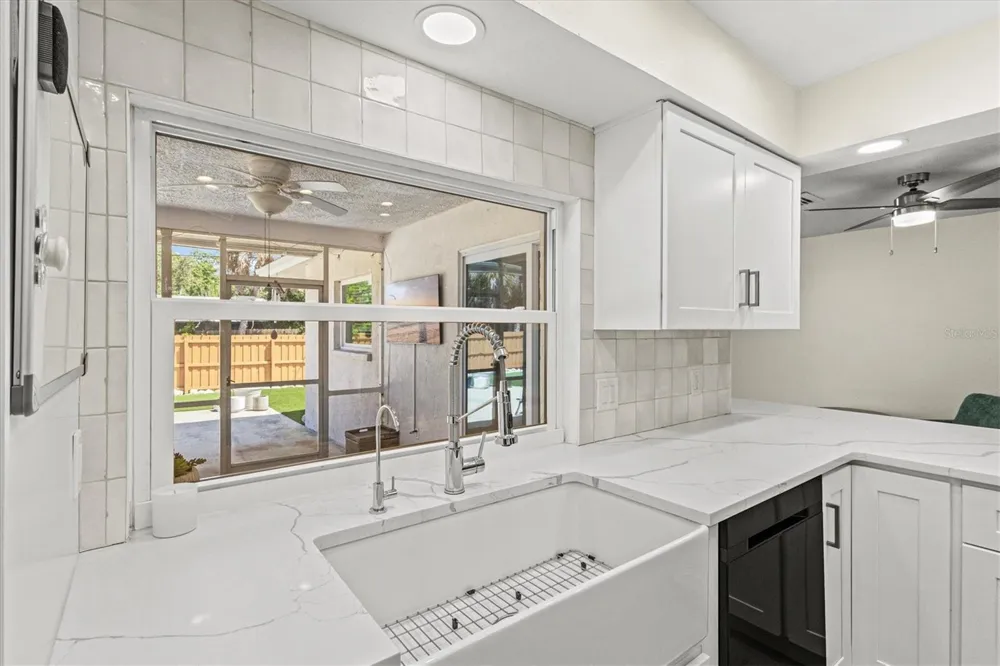 2923 CONCORD STREET Sarasota, FL 34231