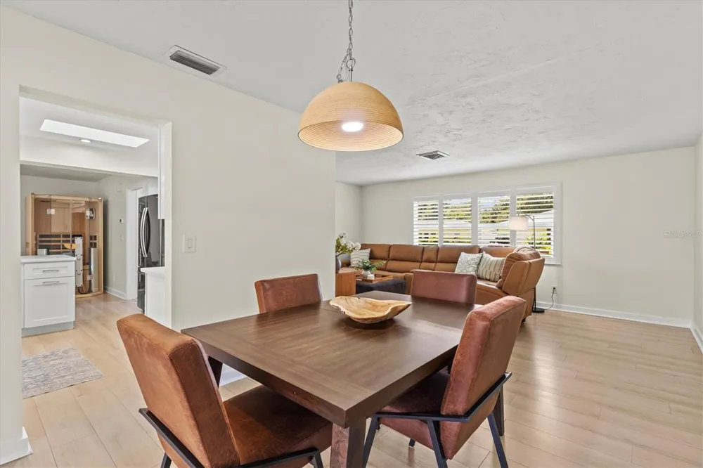 2923 CONCORD STREET Sarasota, FL 34231