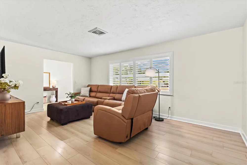 2923 CONCORD STREET Sarasota, FL 34231