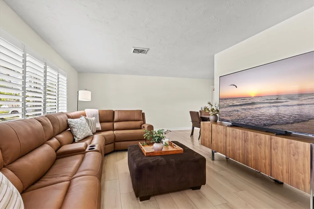 2923 CONCORD STREET Sarasota, FL 34231
