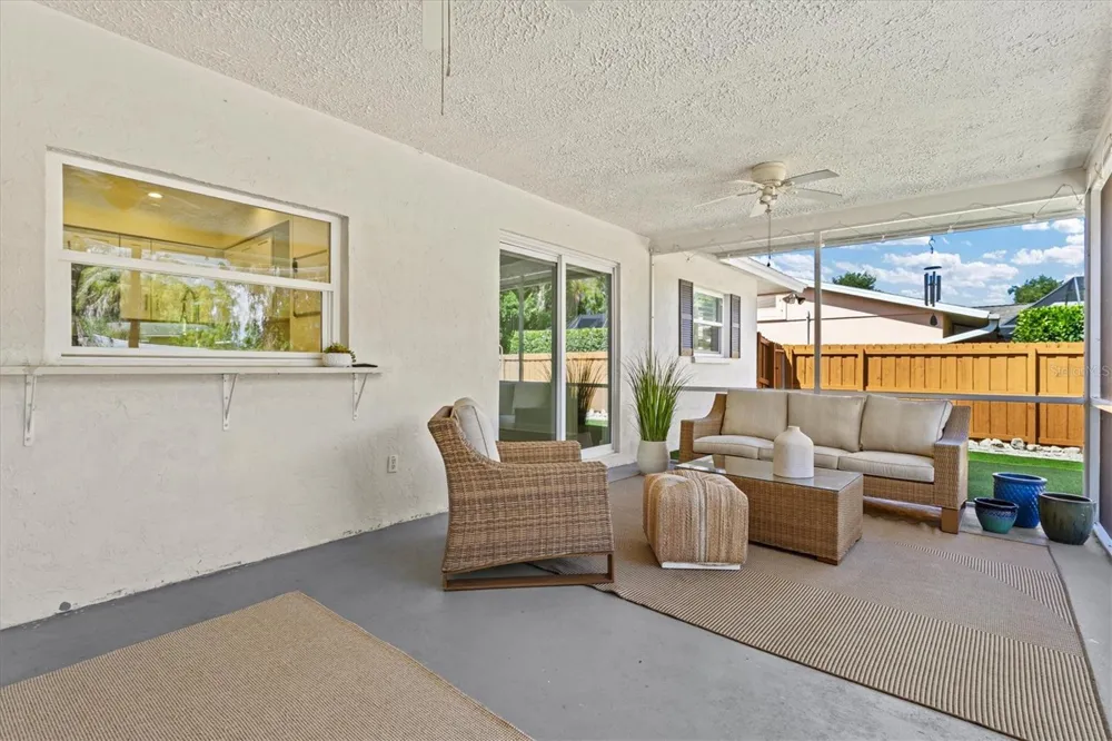 2923 CONCORD STREET Sarasota, FL 34231