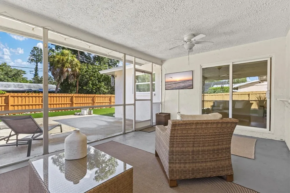 2923 CONCORD STREET Sarasota, FL 34231