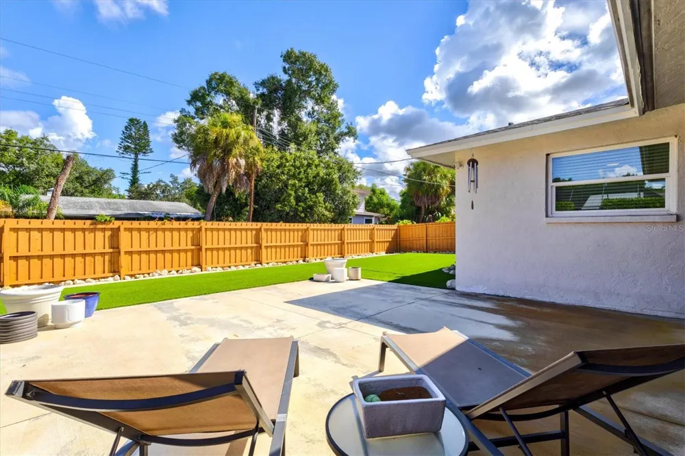 2923 CONCORD STREET Sarasota, FL 34231