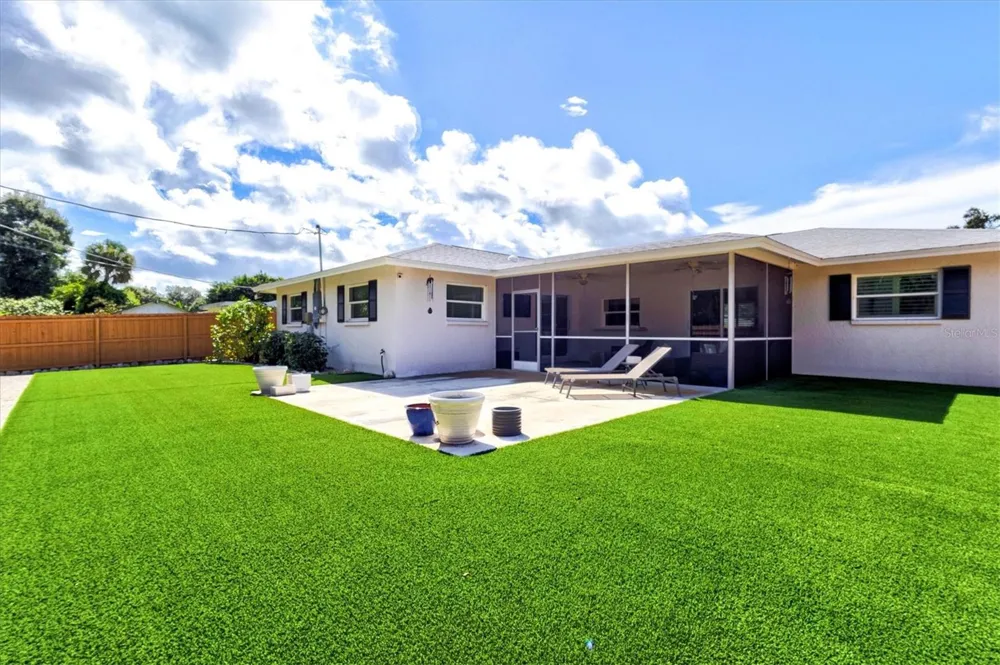 2923 CONCORD STREET Sarasota, FL 34231