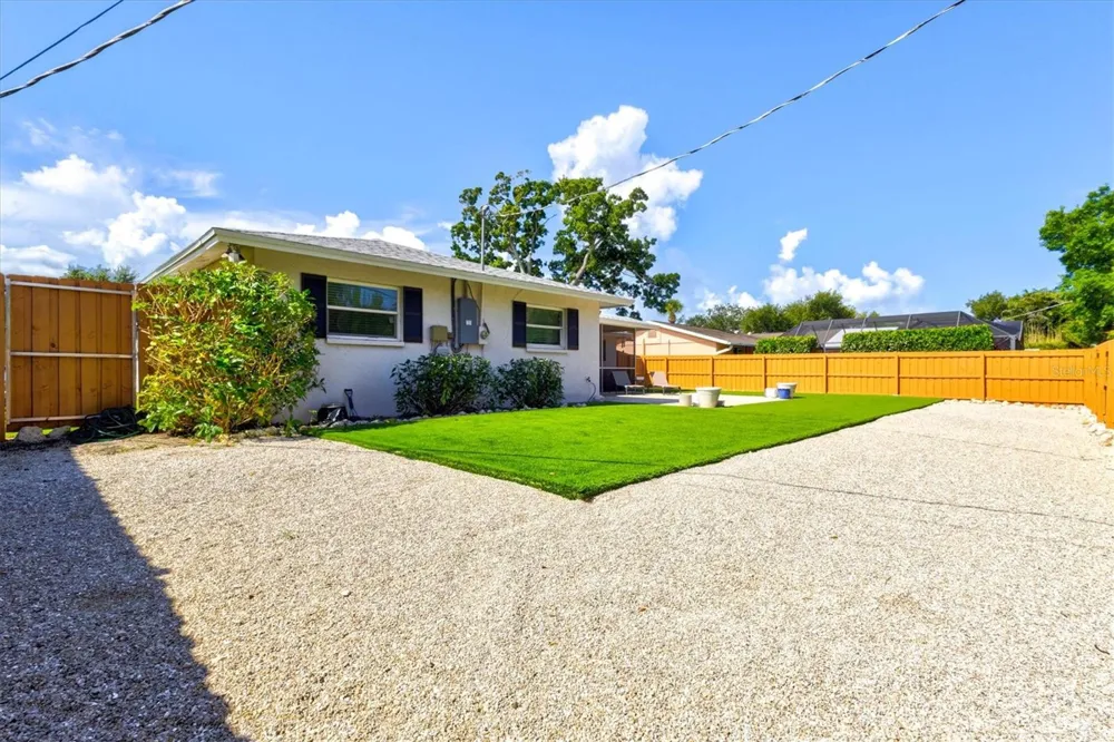 2923 CONCORD STREET Sarasota, FL 34231