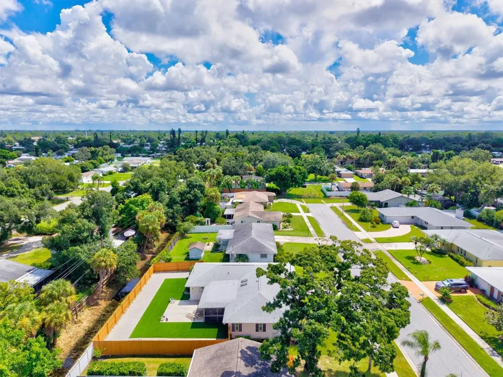 2923 CONCORD STREET Sarasota, FL 34231