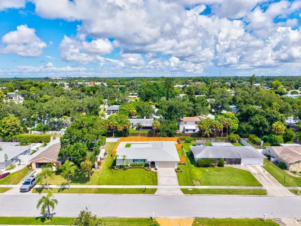 2923 CONCORD STREET Sarasota, FL 34231