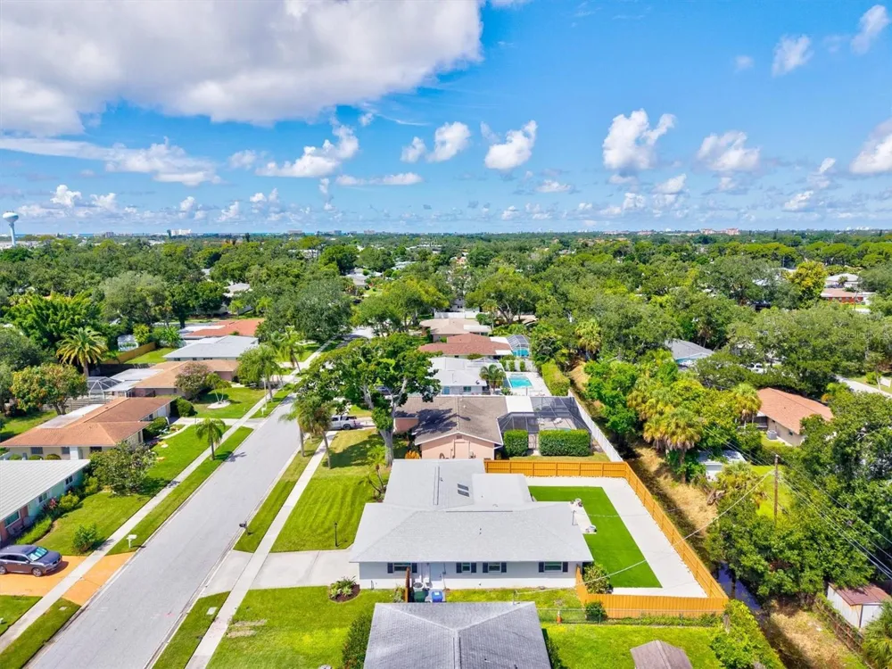2923 CONCORD STREET Sarasota, FL 34231