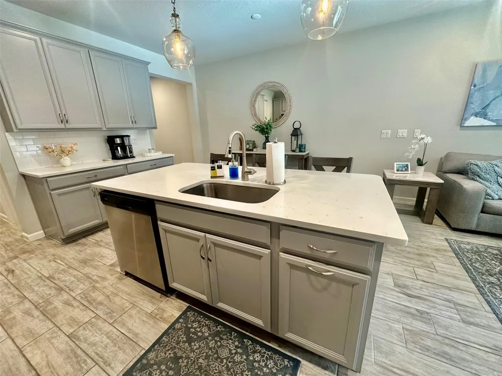 8511 PRIMROSE WILLOW PLACE Odessa, FL 33556