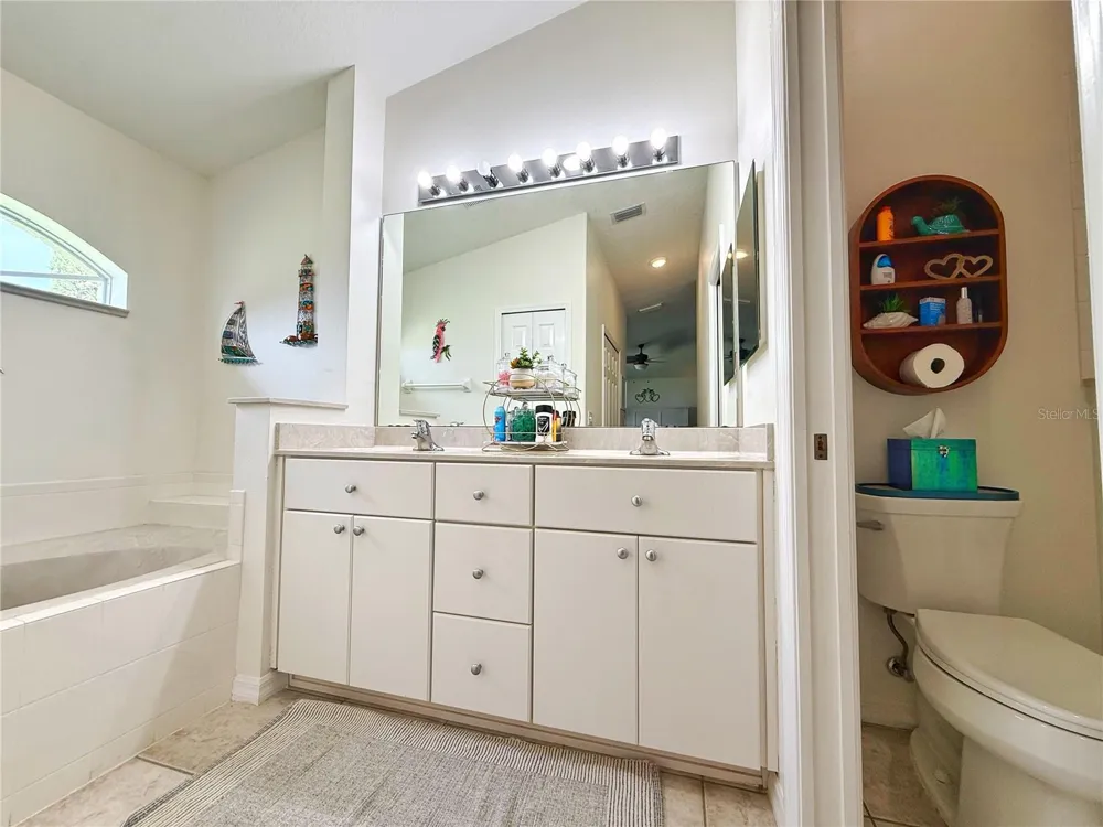5090 INDIAN OCEAN LOOP Tavares, FL 32778