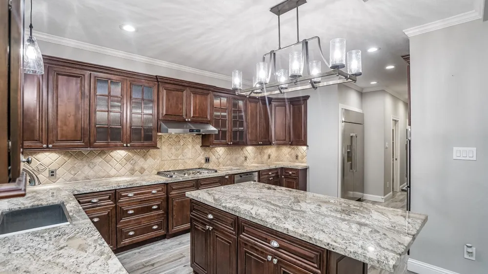 25 The Oval Street Sugar Land, TX 77479