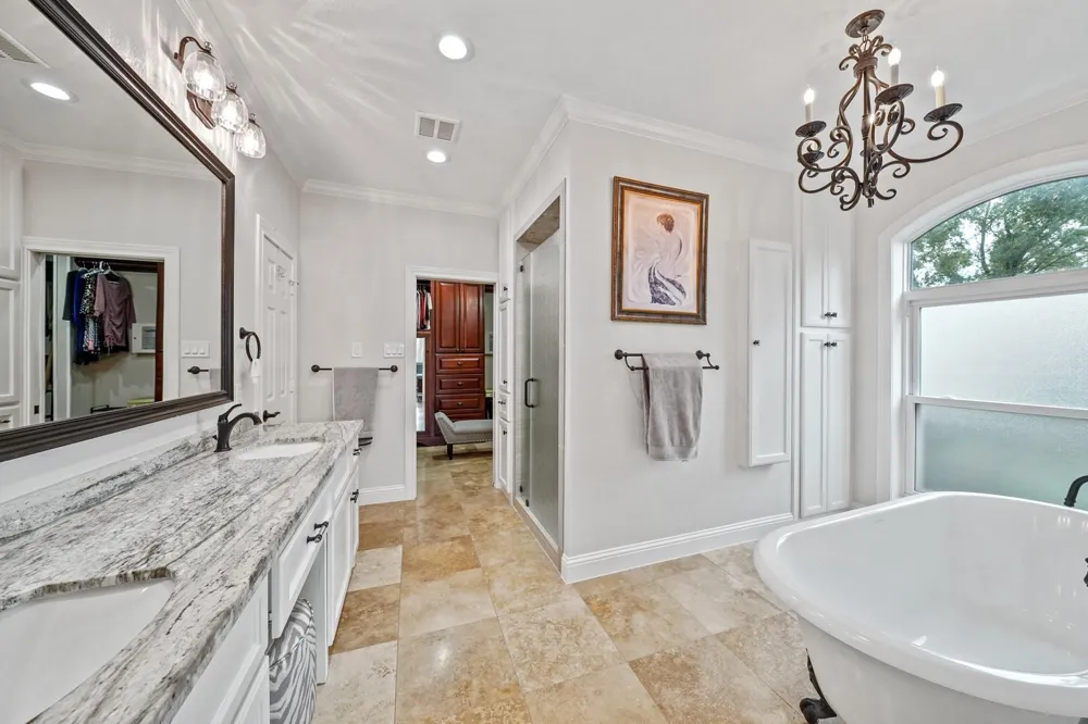 25 The Oval Street Sugar Land, TX 77479