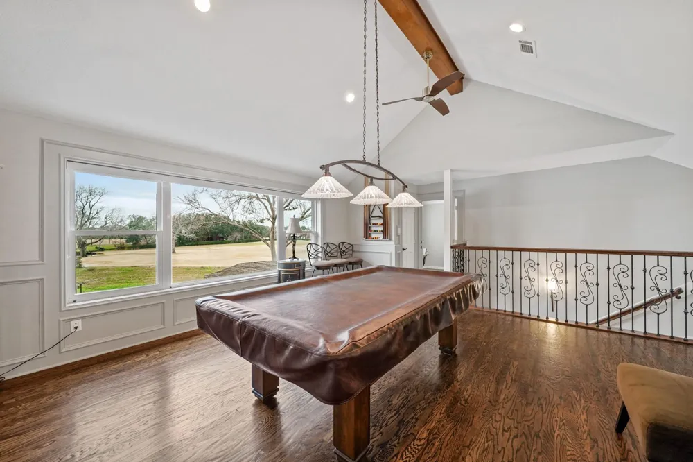25 The Oval Street Sugar Land, TX 77479