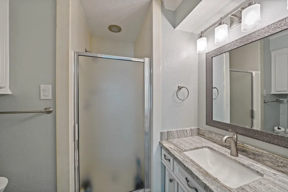 25 The Oval Street Sugar Land, TX 77479