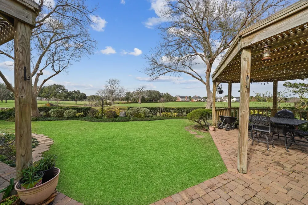 25 The Oval Street Sugar Land, TX 77479