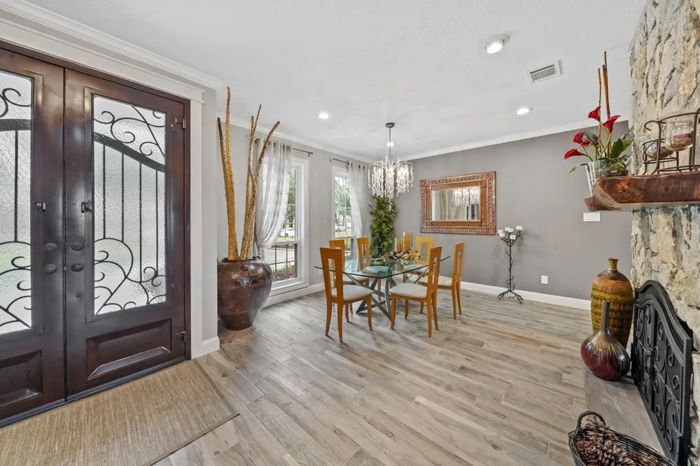 25 The Oval Street Sugar Land, TX 77479