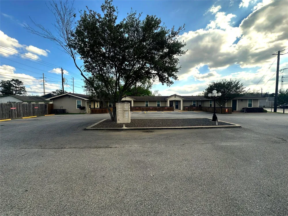 507 Houston Street #4 Rosenberg, TX 77471
