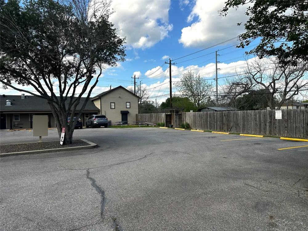 507 Houston Street #4 Rosenberg, TX 77471