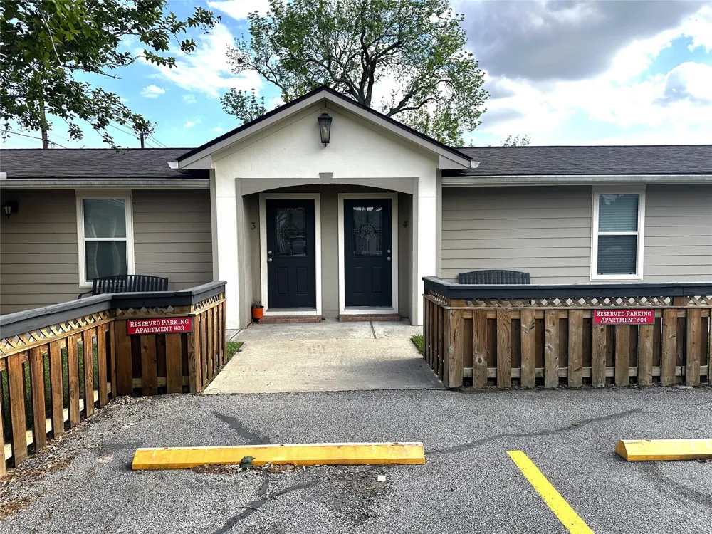 507 Houston Street #4 Rosenberg, TX 77471