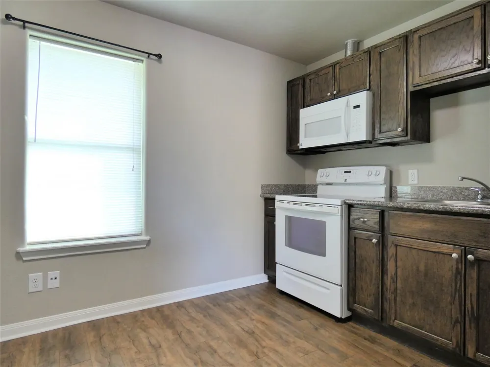 507 Houston Street #4 Rosenberg, TX 77471