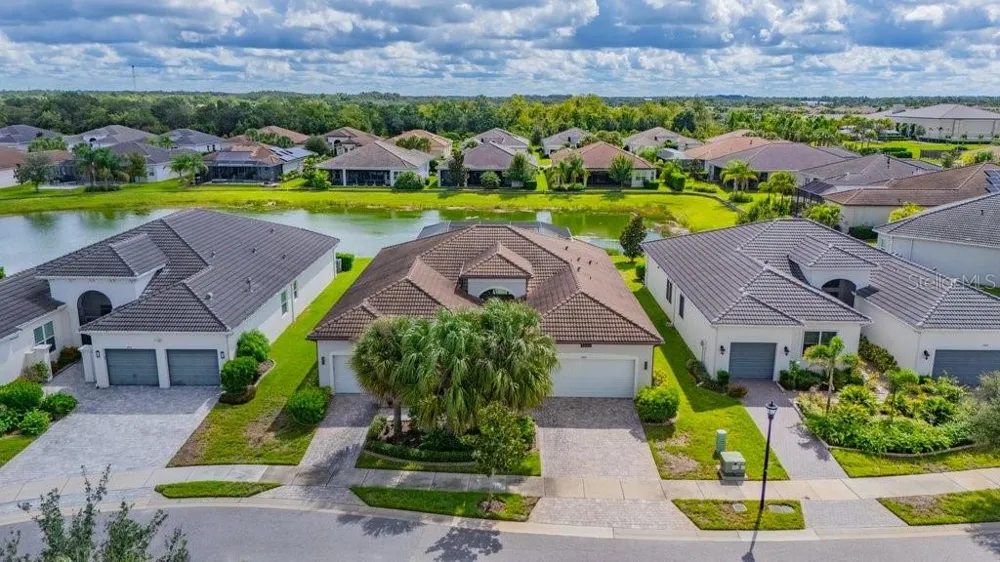 4906 PAMPLONA COURT Wimauma, FL 33598