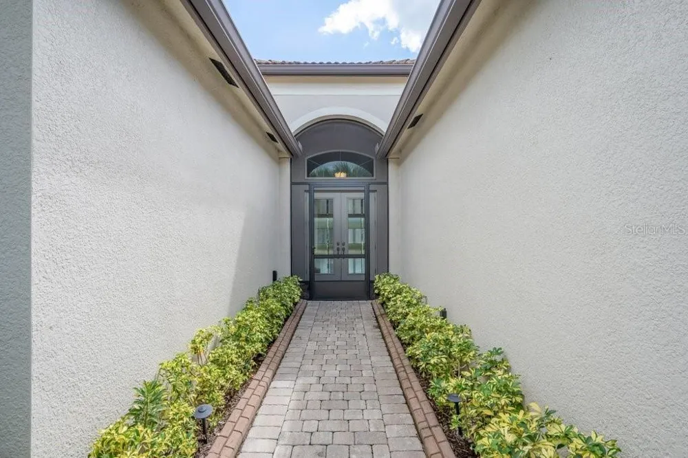 4906 PAMPLONA COURT Wimauma, FL 33598