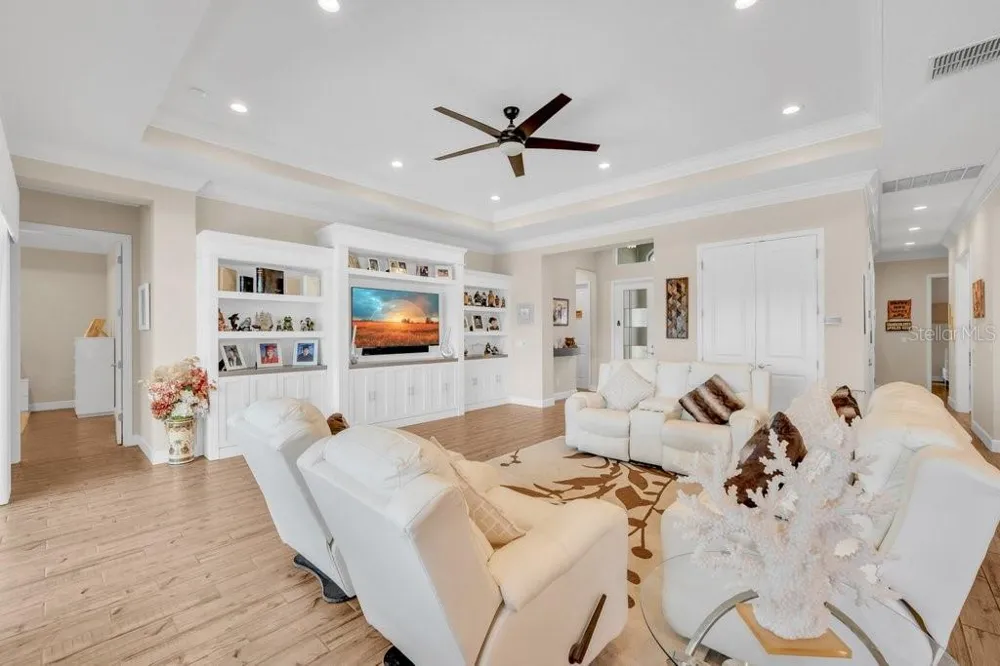4906 PAMPLONA COURT Wimauma, FL 33598