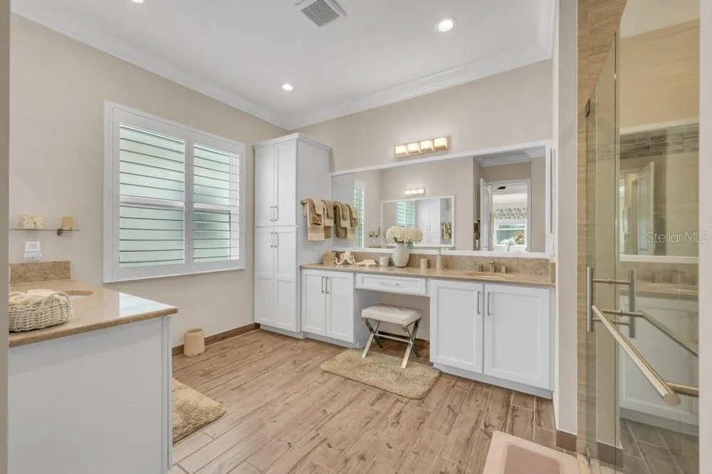 4906 PAMPLONA COURT Wimauma, FL 33598