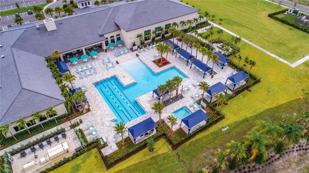 4906 PAMPLONA COURT Wimauma, FL 33598
