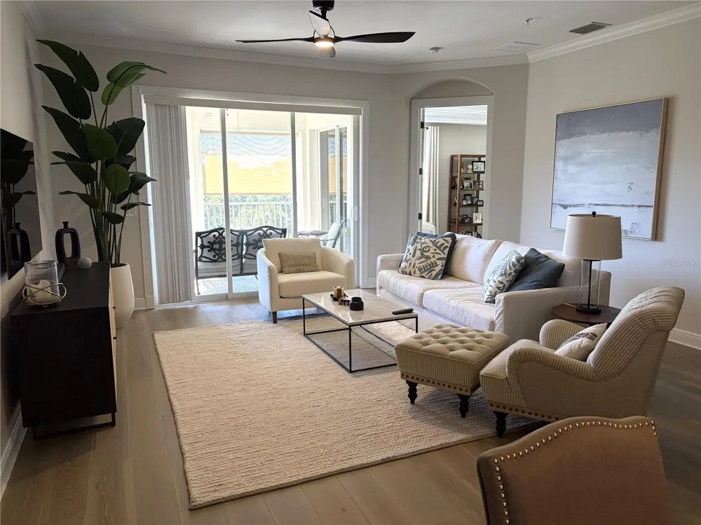 5122 MANORWOOD DRIVE #4B Sarasota, FL 34235