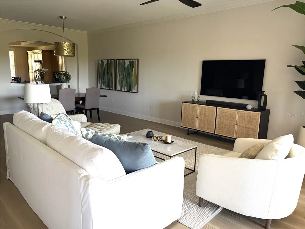 5122 MANORWOOD DRIVE #4B Sarasota, FL 34235