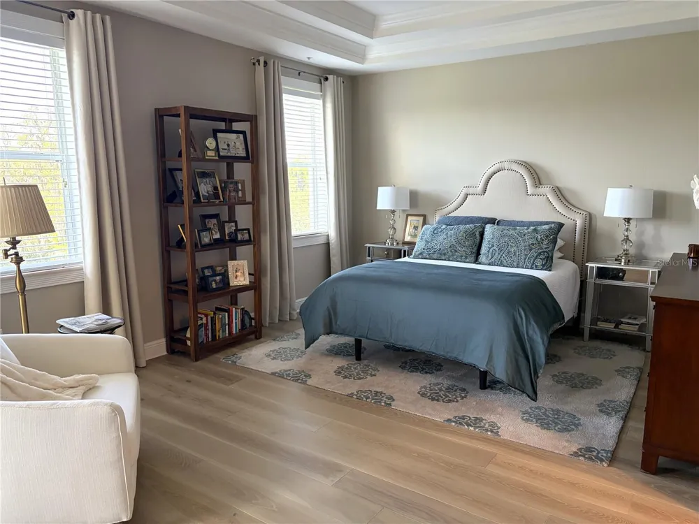 5122 MANORWOOD DRIVE #4B Sarasota, FL 34235