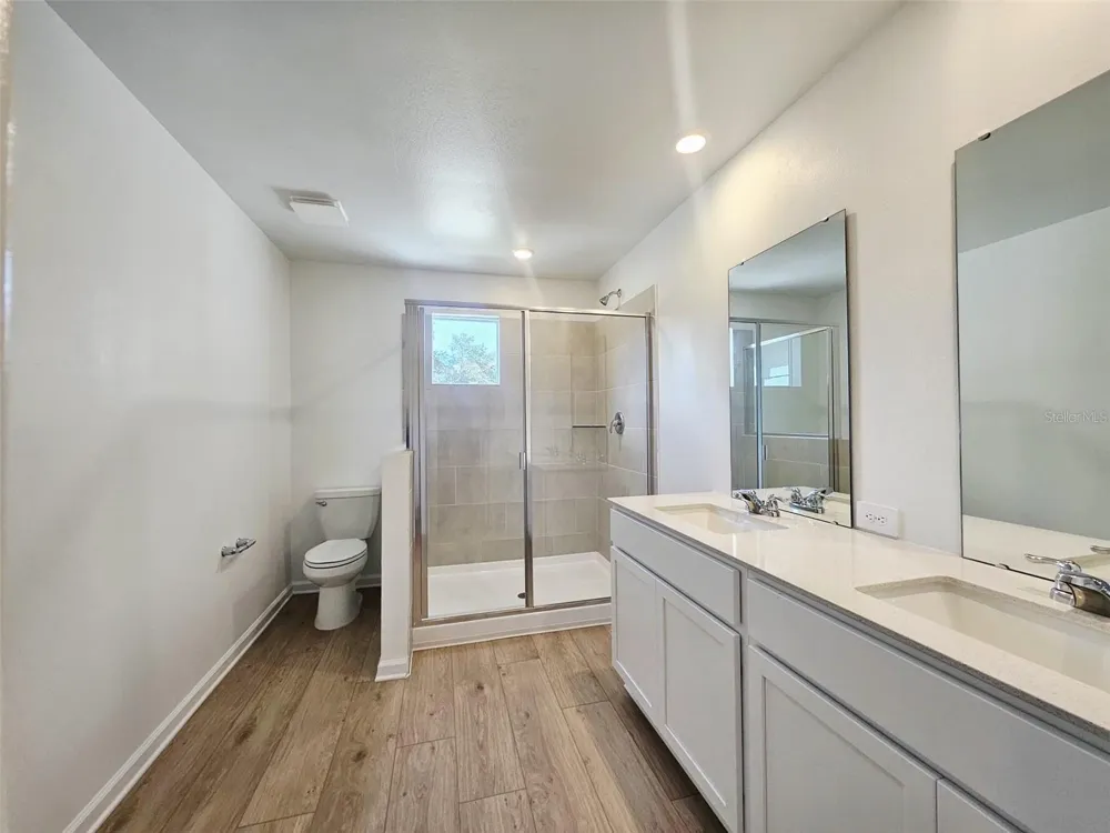 5136 CLAY WHALEY RD St Cloud, FL 34772