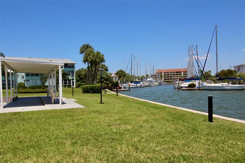 1819 SHORE DRIVE S #APT 106 South Pasadena, FL 33707