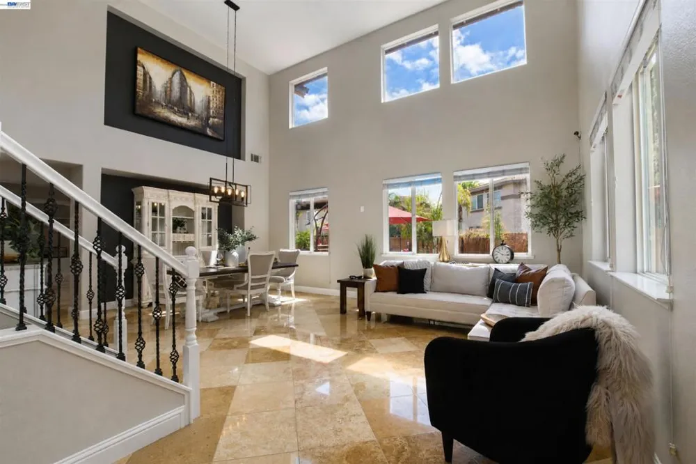 124 Tennyson Ct Discovery Bay, CA 94505