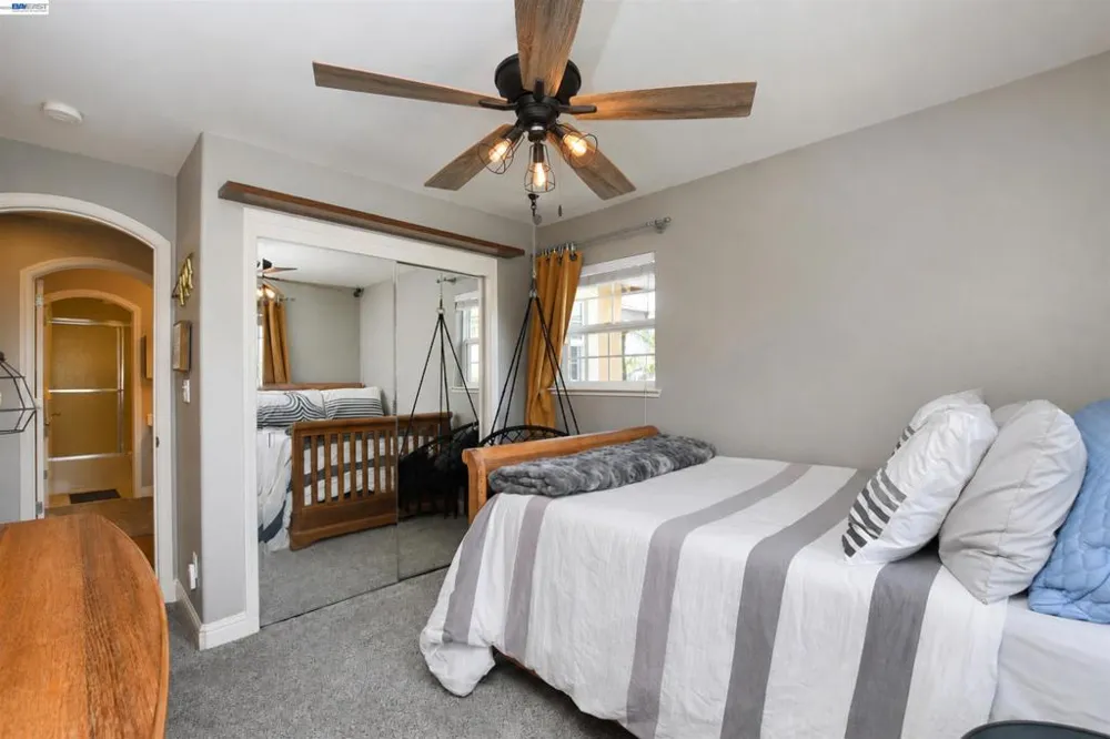 124 Tennyson Ct Discovery Bay, CA 94505
