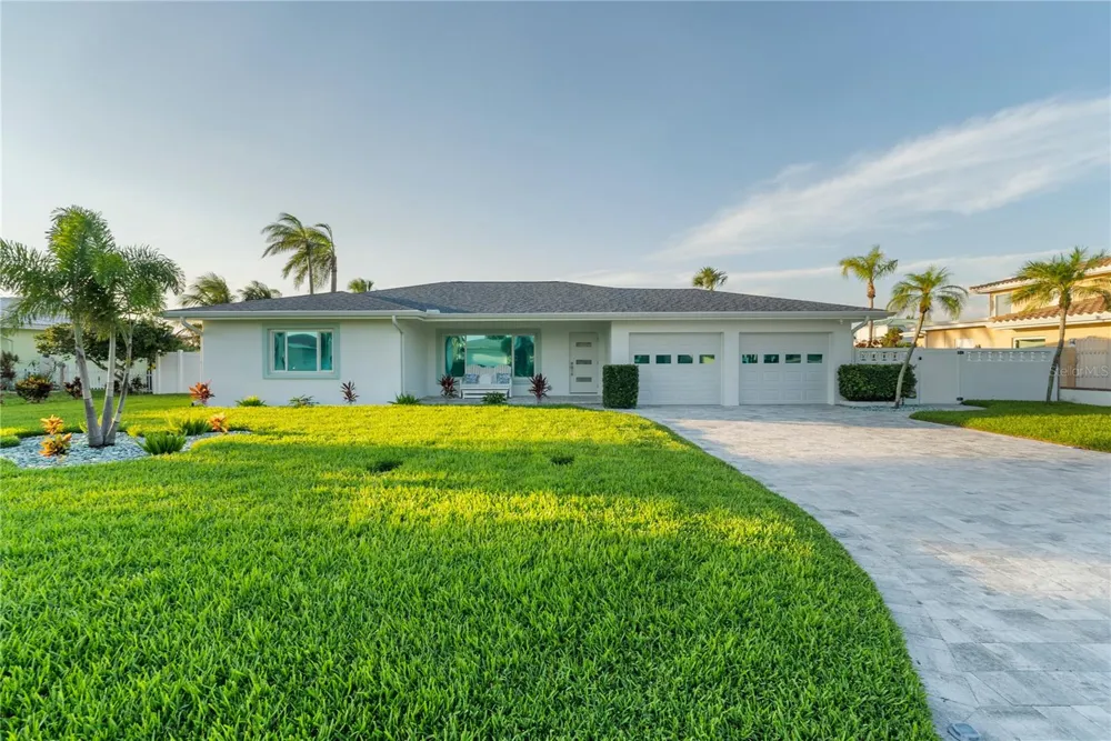 227 HOWARD DRIVE Belleair Beach, FL 33786