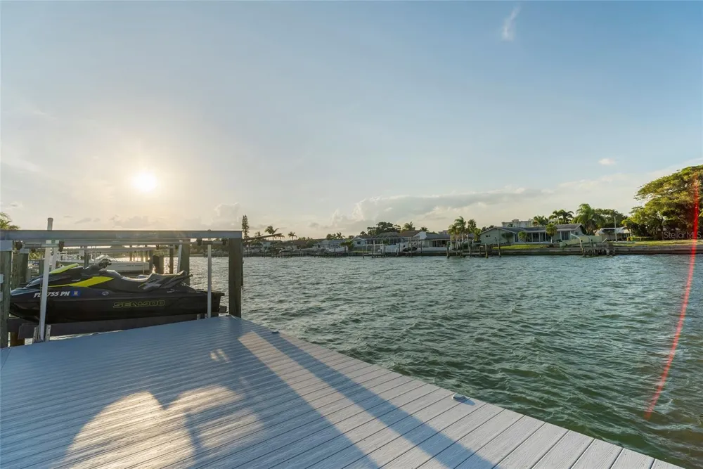 227 HOWARD DRIVE Belleair Beach, FL 33786