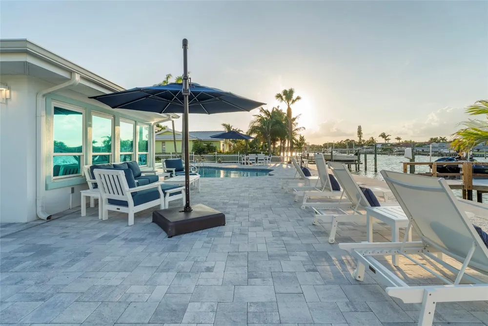 227 HOWARD DRIVE Belleair Beach, FL 33786