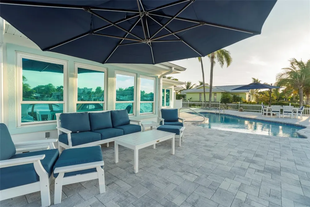 227 HOWARD DRIVE Belleair Beach, FL 33786