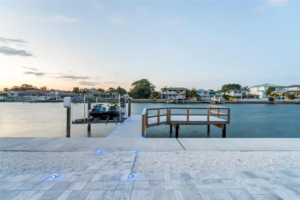 227 HOWARD DRIVE Belleair Beach, FL 33786