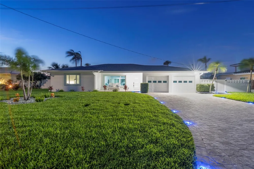 227 HOWARD DRIVE Belleair Beach, FL 33786