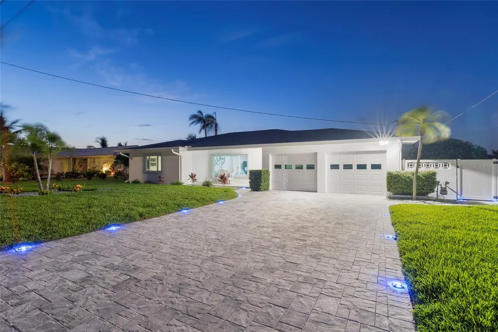 227 HOWARD DRIVE Belleair Beach, FL 33786