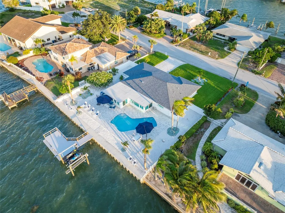 227 HOWARD DRIVE Belleair Beach, FL 33786