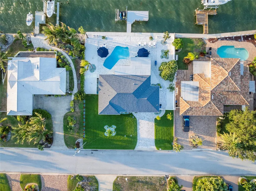 227 HOWARD DRIVE Belleair Beach, FL 33786