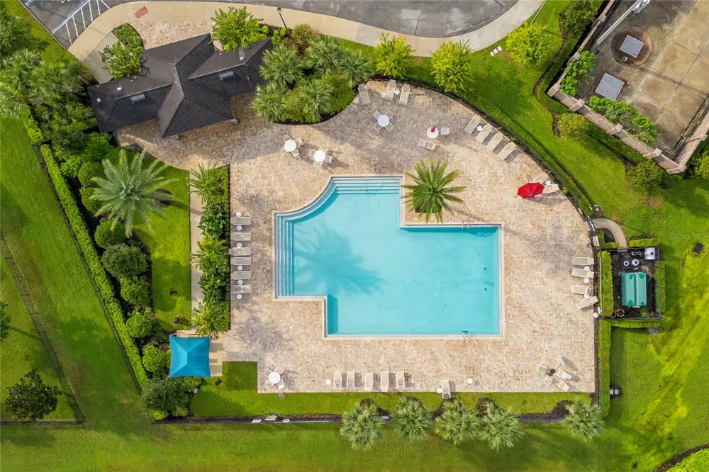 10899 LONGLEAF WOODS DRIVE Orlando, FL 32832
