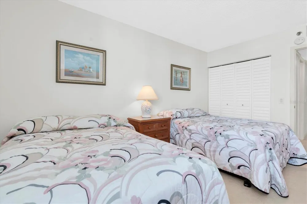 6287 BAHIA DEL MAR CIRCLE #602 St Petersburg, FL 33715