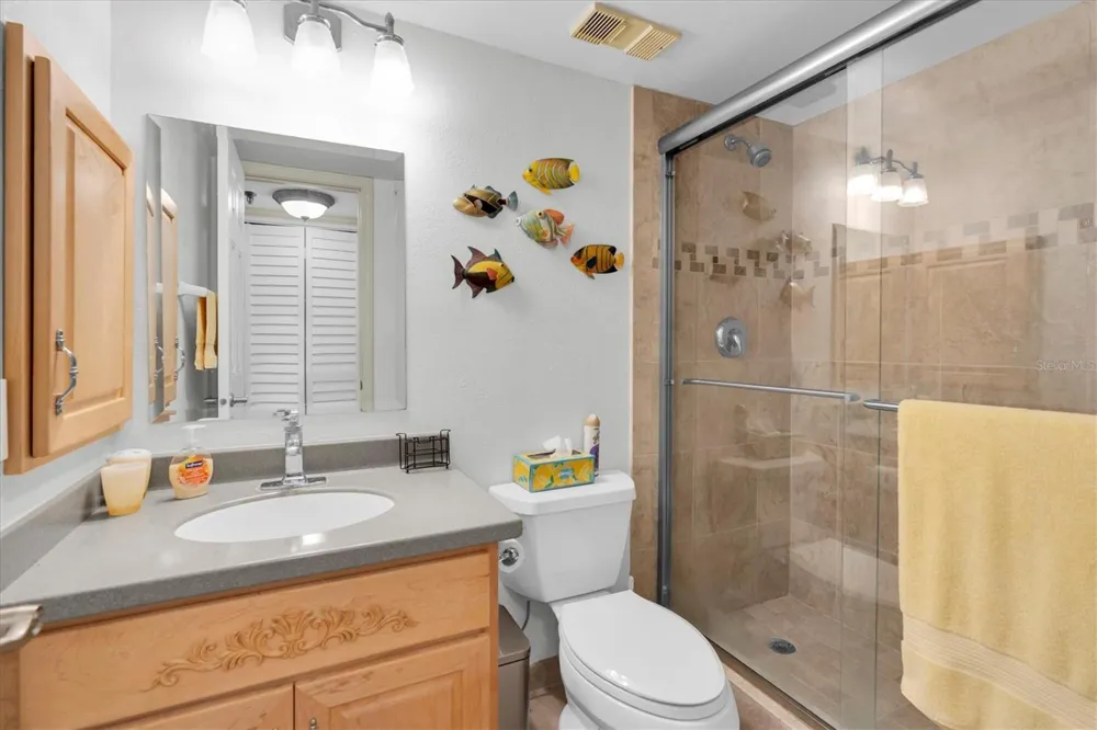 6287 BAHIA DEL MAR CIRCLE #602 St Petersburg, FL 33715